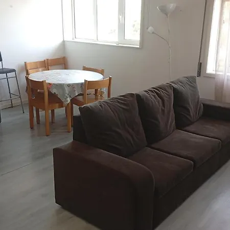 Miramar 8guests Front Terrace View